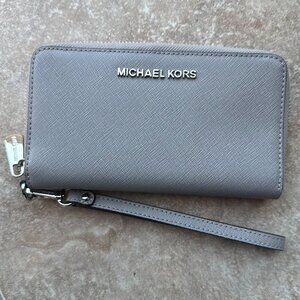 Michael Kors Wristlet Brand New
